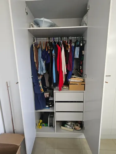 Vendo Guarda Roupa