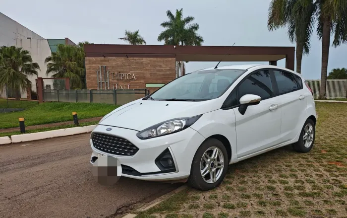 Ford Fiesta SEL 1.6 16V Flex Mec. 5P 2018