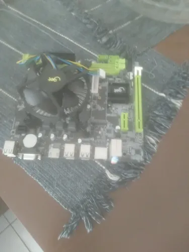 Placa mãe, processador i5 2400 memória 4gb ,cooler e espelho