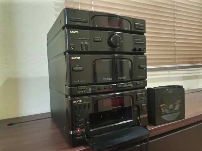 Mini system Sanyo  DC D40