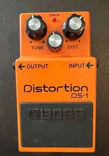 Pedal Distorcao Boss Ds-1 Para Guitarra