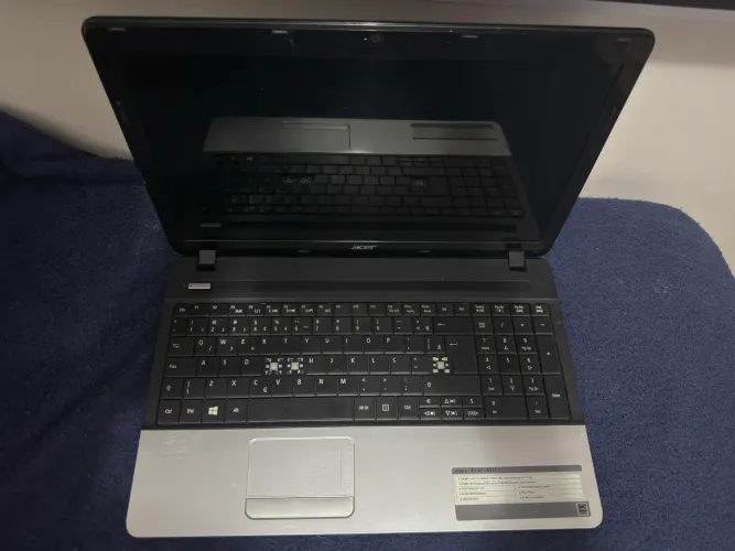 Troco notebook em monitor ou vendo, preço a combinar