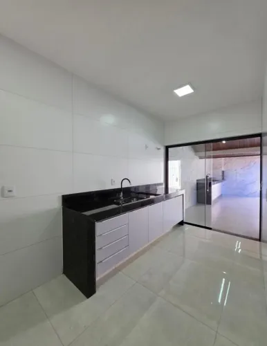 Vende-se essa casa