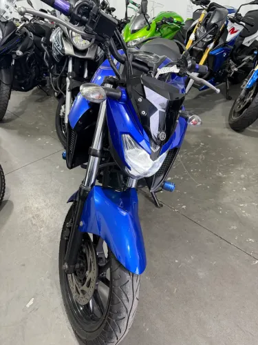 FAZER 250 18/19 já emplacada 2026 e transferida!