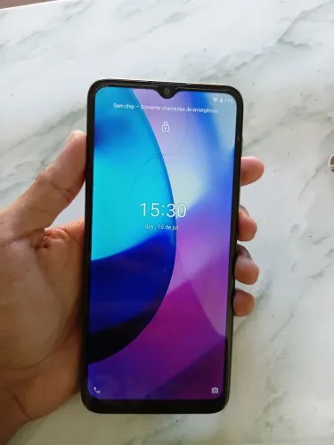 Celular 32GB Moto e20