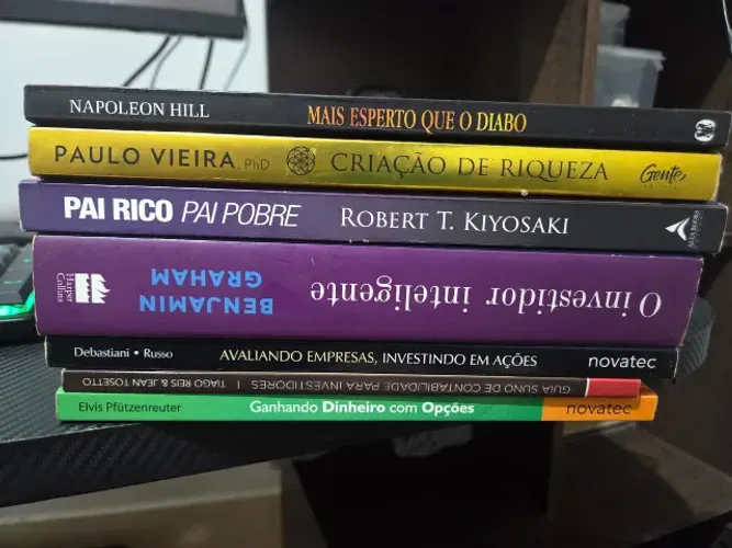 Combo 7 Livros de Investimentos e Mentalidade Financeira - Impecáveis