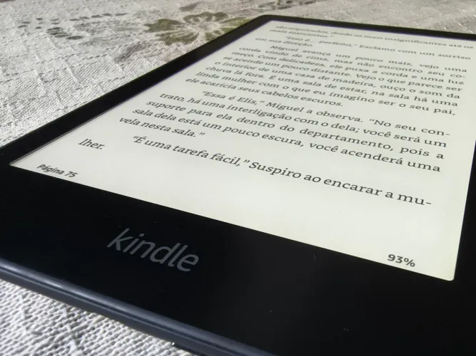 Kindle Paperwhite 11° geração com capa - Faço Envio 