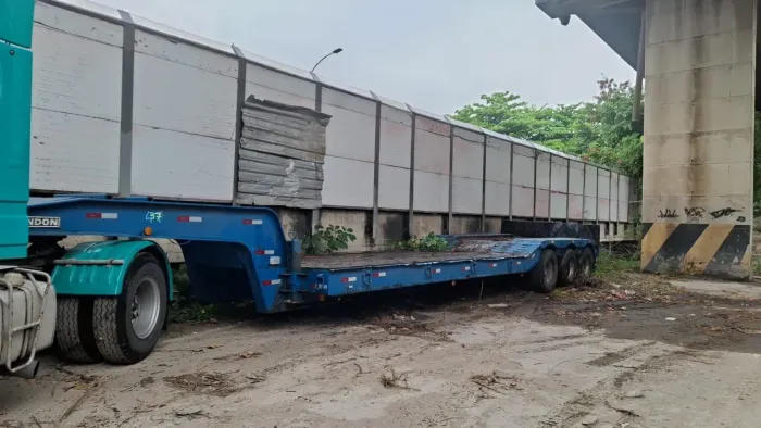 CARRETA PRANCHA RANDON REBAIXADA 3 EIXOS ANO 2008
