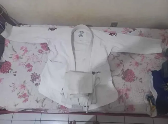 VENDO KIMONO VOUK EDIÇÃO JAPÃO 