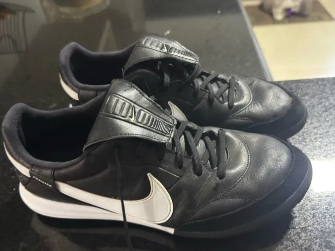 Society Nike premier