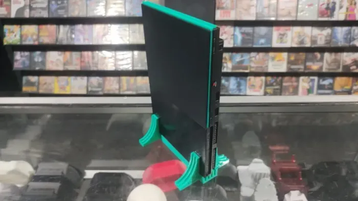 PS2 L24 TUNADO HD250GB CHEIO DE JOGOS E RETROS MEMORY CARD 128MB 2 CONTROLES HDMI SUPORTES