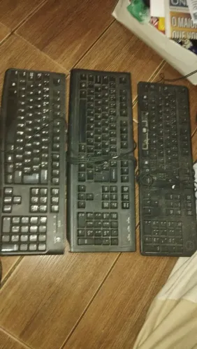 Lote teclado antigo para retirada de peças 