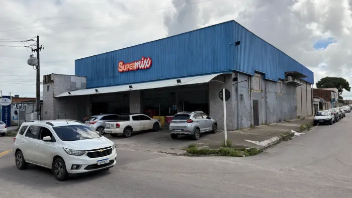 Oportunidade!!! Vendo / Alugo galpão com 800 M2