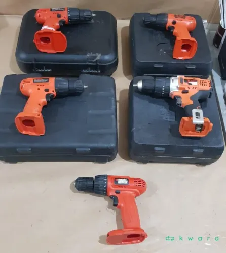 5 Itens - Ferramentas Black&Decker diversas - Saldo C - KR6536