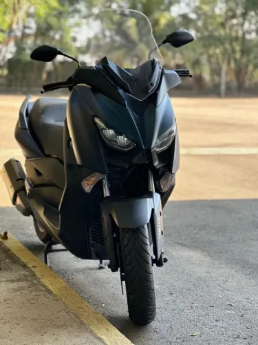 Yamaha Xmax 250