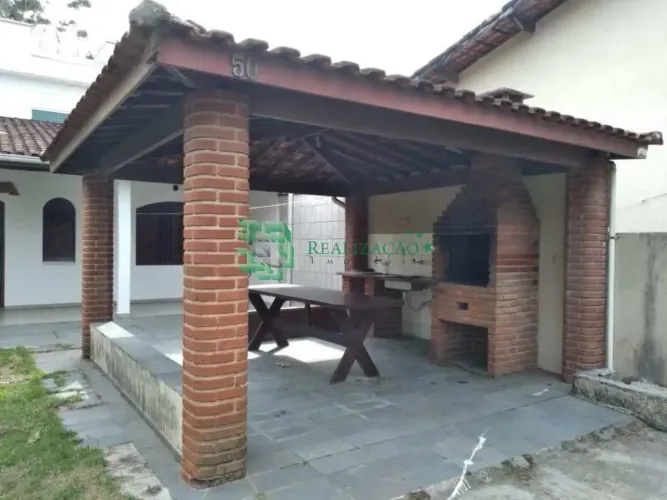 Linda casa em Belas Artes , Itanhaem SP