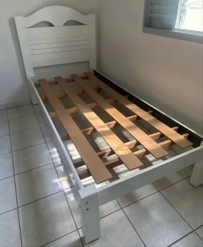 Cama de Solteiro