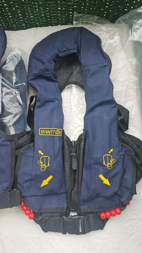 Coletes salva vidas para aviação 