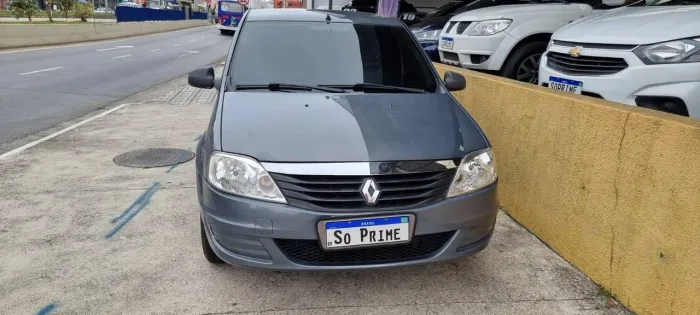 Renault Logan Authentique Hi-flex 1.0 16V 4P 2011