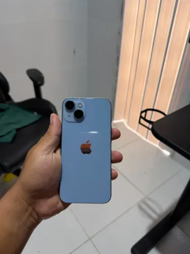 Vendo IPhone 14 Bem conservado, sem marcas de uso