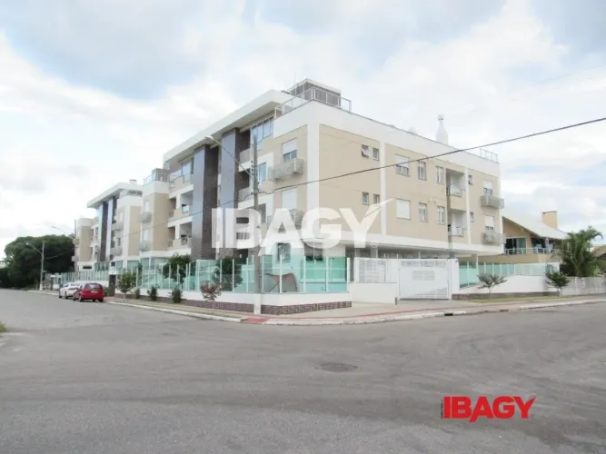 Excelente Apartamento 2 dormitório(s) em Canasvieiras - Florianópolis