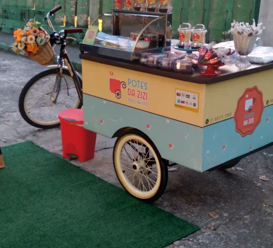 Food Bike | Triciclo Gourmet | Carrinho para Café, Doces,salgados e Eventos