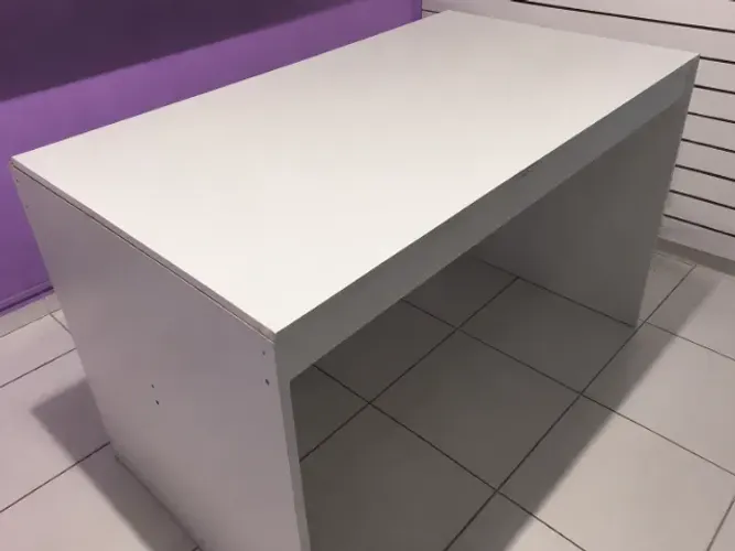 Mesa em Mdf grande - no precinho