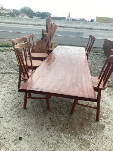 Mesa 8 cadeiras