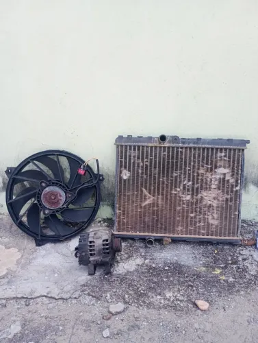 Radiador Peugeot 207 original, ventoinha e Alternador 