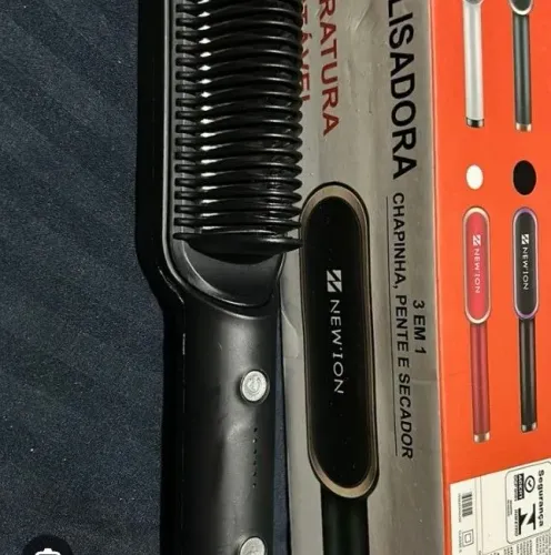 Escova alisadora de cabelo