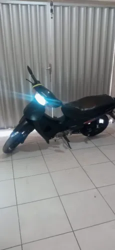 Biz 100 2003