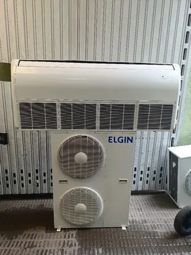 Elgin 60.000 BTUs 220v trifásico R410
