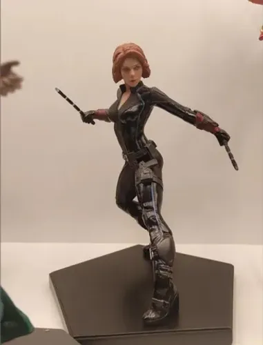 Viúva Negra: Era de Ultron Iron Studios 1/10
