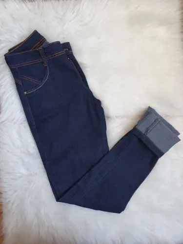 Calça jeans tam 38 estado de nova impecável 