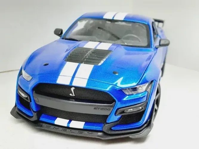 Miniatura Ford Mustang Shelby Gt500 2020 Maisto 1/18