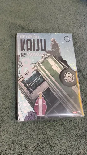 Kaiju N°8 - Volume 1 capa variante