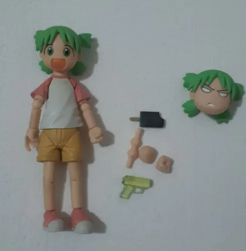 Revoltech Yotsubato