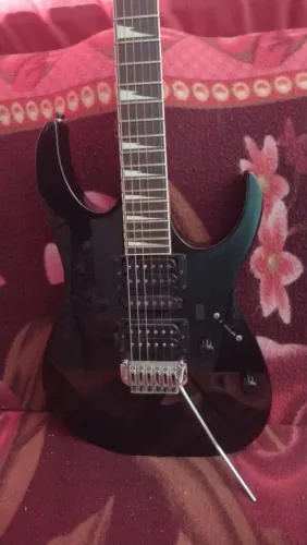 Guitarra Elétrica Preta