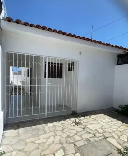  VENDO CASA NO DISTRITO YK