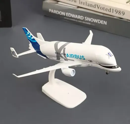 Miniatura 1:200 Airbus Beluga