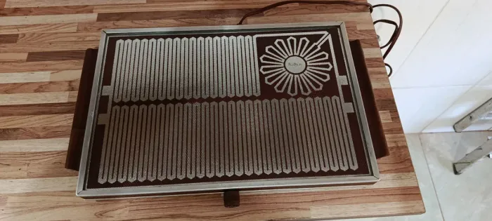 Salton Hotray Vintage - Chapa Elétrica Retrô Anos 70 - Funciona! Rara!<br>