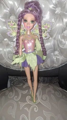 Boneca de fada fairytopia greencom asas e detalhes florais
