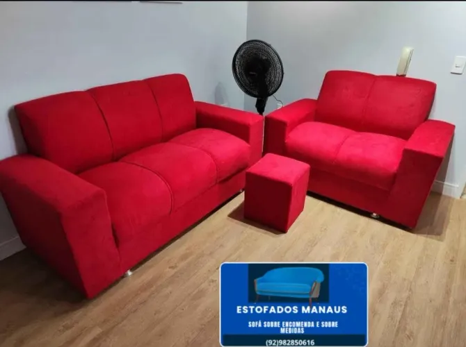 Conjunto de Sofás 2 e 3 Lugares em Suede