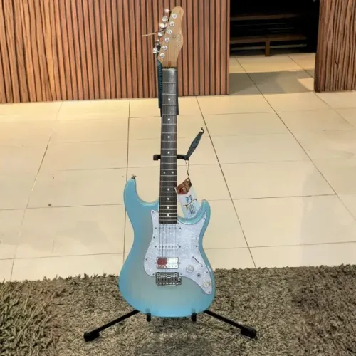 Guitarra Tagima Modern Stratocaster 2S 1H Stella Oasis Tcblb