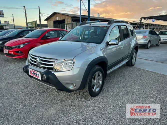 Renault Duster Dynamique 2.0 Hi-flex 16V Aut. 2014