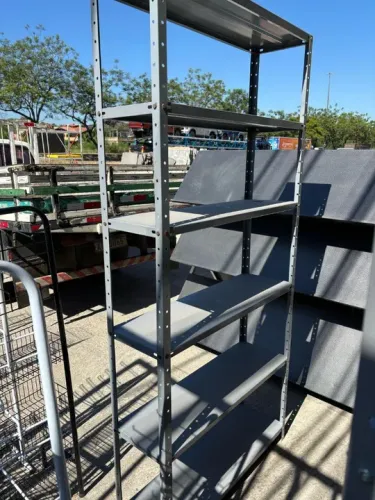 ESTANTES DE AÇO DE 30CM E 40CM DE PROFUNDIDADE