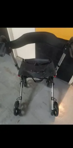 Andador para Idosos - Novo preto dellamed