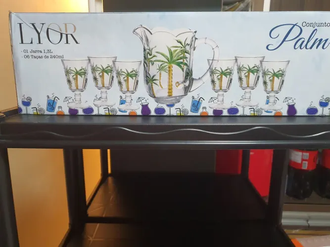 Conjunto de Jarra e Taças Palm - LyoR