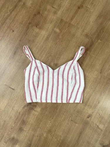 Top listrado vermelho e branco tam P Forever 21