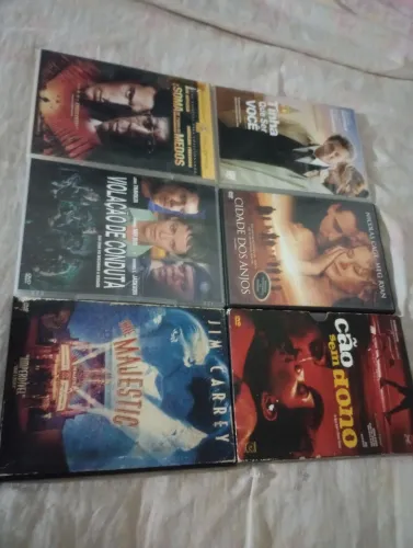 Lote de 6 DVDs - Diversos Gêneros